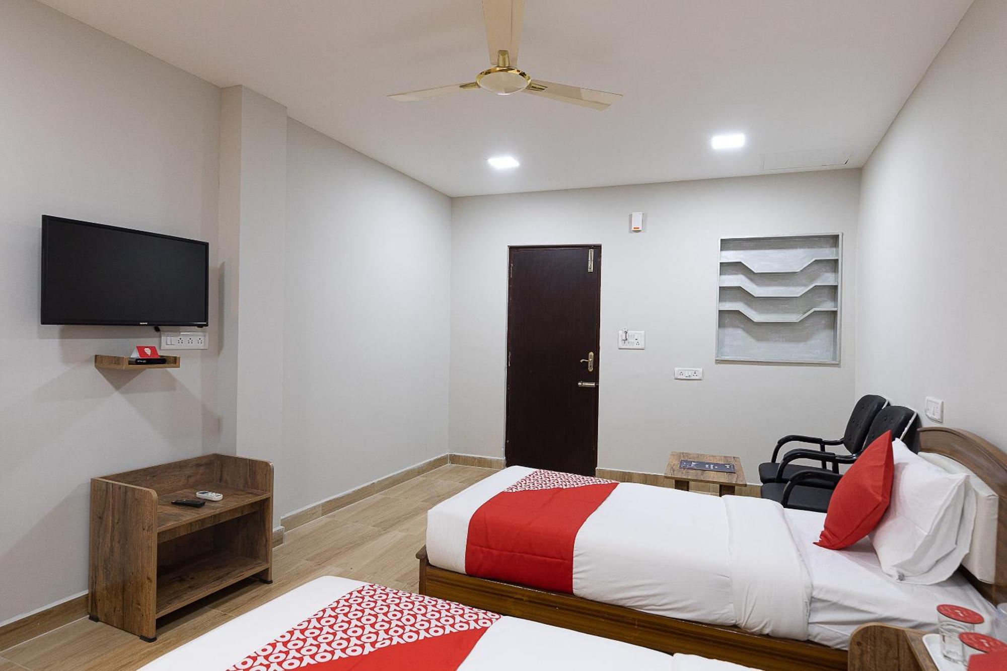 Hotel O Nestle Inn Chennai Esterno foto
